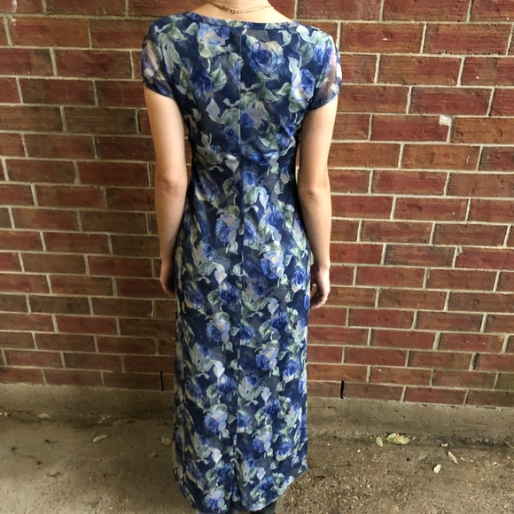 🔥🐉90’s/Y2K Rampage Floral Maxi Dress🔥 - Picture 2 of 3
